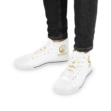 Si vous souhaitez une image de marque de luxe maximale, je vous suggère : « LUNVERO Gold Edition High-Top Sneakers » car cela signifie immédiatement exclusivité, premium, édition limitée, usage quotidien