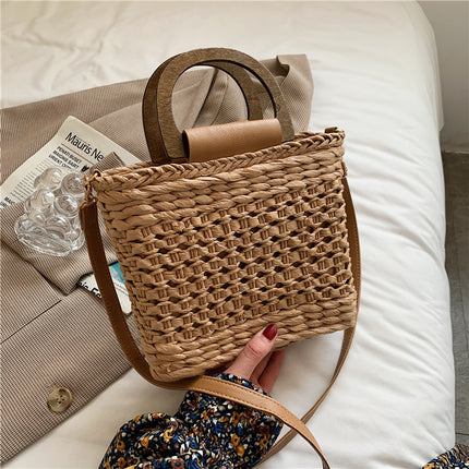Woven Horizontal Square Handbag – Elegant & Functional