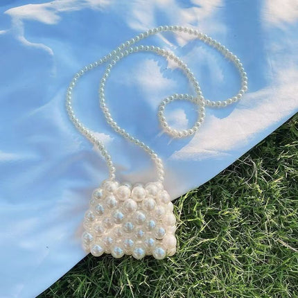 Elegant Imitation Pearl Handbag – Chic, Lightweight & Versatile