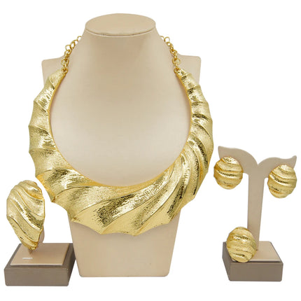 Fashion Dubai Gold Plated Women Jewelry Italian Design Style Big Necklace Banquet Festive Earrings Ring Accessories