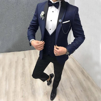 3 Pieces Wedding Tuxedo Suits Slim Fit Prom Party Suit Groomsmen Shawl Lapel Formal Men Suits Custom Made
