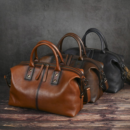Voyageatté: Large Leather Duffel with Timeless Appeal