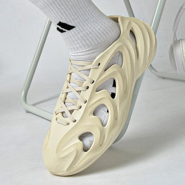 Summer Men's Classic Hollow Sandals Anti slip Beach Hole Shoes Lace up Sports Sandals Outdoor Lightweight Water Garden Shoes