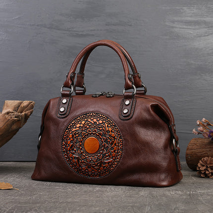 Totem Artisan Cowhide Shoulder Bag Large Capacity Retro Elegance  Curated by LUNVERO