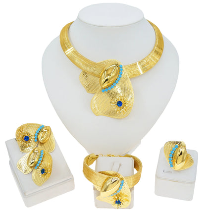 Zhuerrui's New Unique Set of Four Pieces of Jewelry with Unique Styling Is Designed As a Retro Luxury Wedding Anniversary Gift