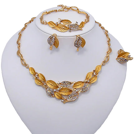 Zhuerrui Dubai Simple Copper Ring Jewelry Four-piece Set Hollow Copper Ring Insect Shape Pendant Women Leisure Necklace