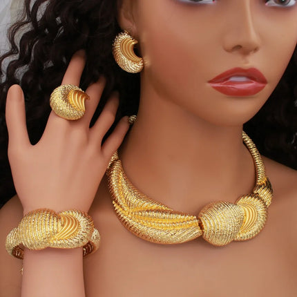 Parure de bijoux de luxe plaquée or 18 carats, grand collier, bracelet épais, boucles d'oreilles en forme de lune, bague, cadeau de mariage pour femme