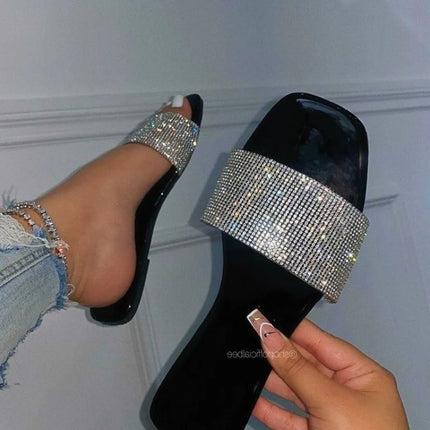 Women Slippers 2025 New Shiny Rhinestone Slippers Fashion Outdoor Women Shoes Female Casual Beach Flat Sandals Slides Women
