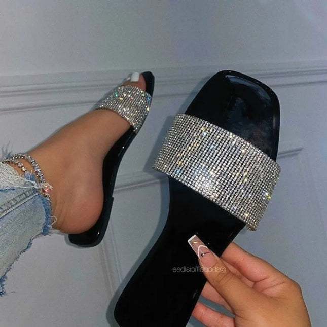 Women Slippers 2025 New Shiny Rhinestone Slippers Fashion Outdoor Women Shoes Female Casual Beach Flat Sandals Slides Women